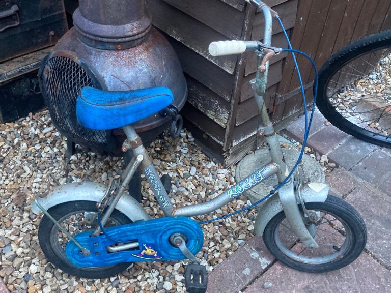 Kids vintage Raleigh rocker needs resto £20 