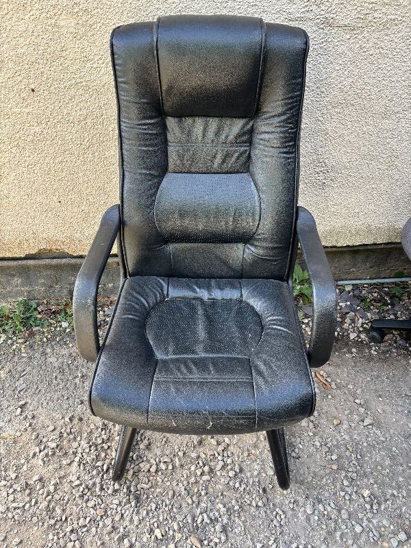Office/gaming chair 