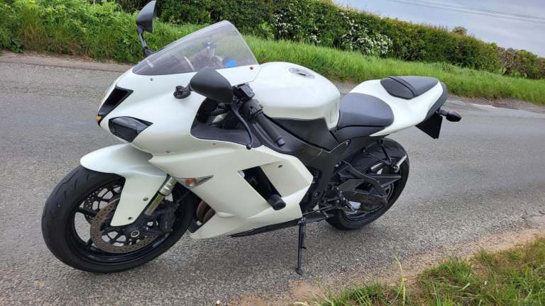 2008 57 KAWASAKI ZX6R NINJA ZX 600 P7F SPORTS 600 ZX636 ZX600R R6 NEW MOT WHITE