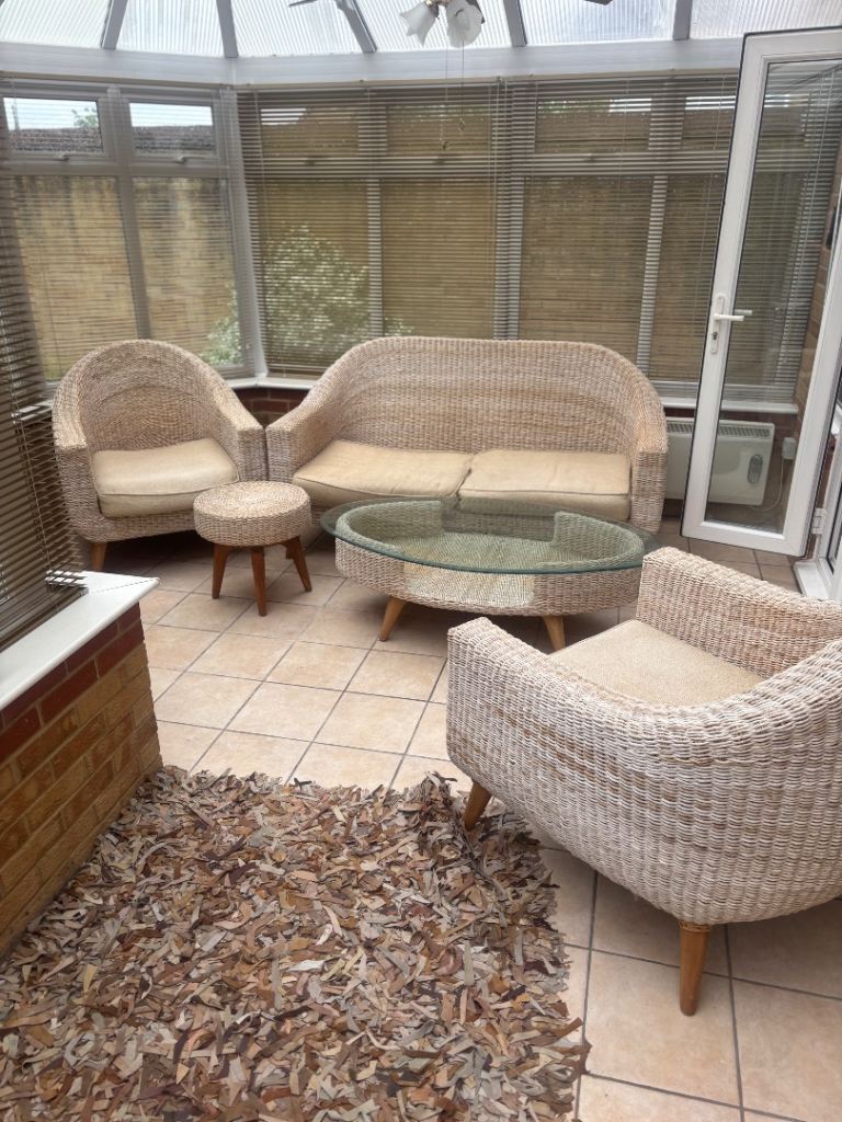 Conservatory furniture