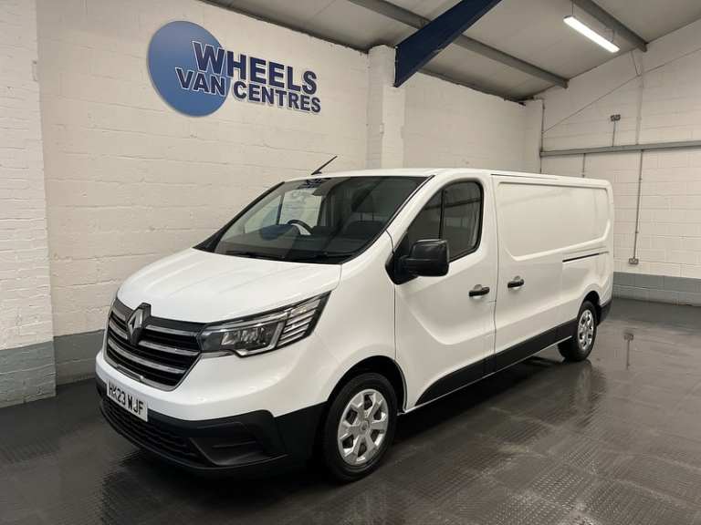 2023 Renault Trafic 2.0 dCi Blue LL30 Business+ Panel Van 5dr Diesel Manual L2 H1 Euro 6 (s/s)  P...