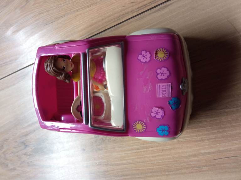Polly pocket jeep and figure 