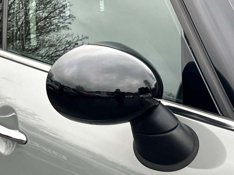 2019 MINI Countryman 1.5 Cooper Classic 5dr Auto HATCHBACK PETROL Automatic