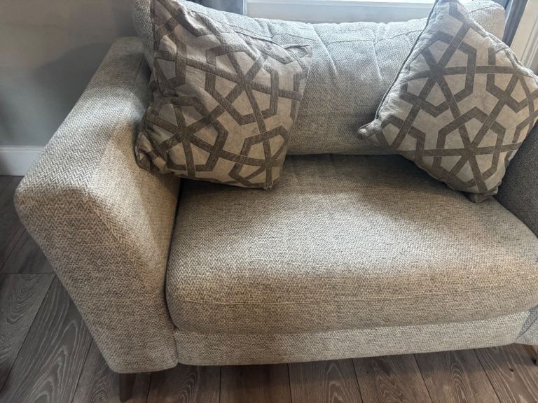 Comfy Grey Fabric Sofa with Cushions – Good Condition