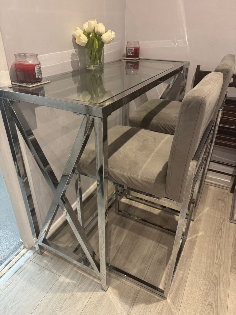 Chrome & glass table and chairs