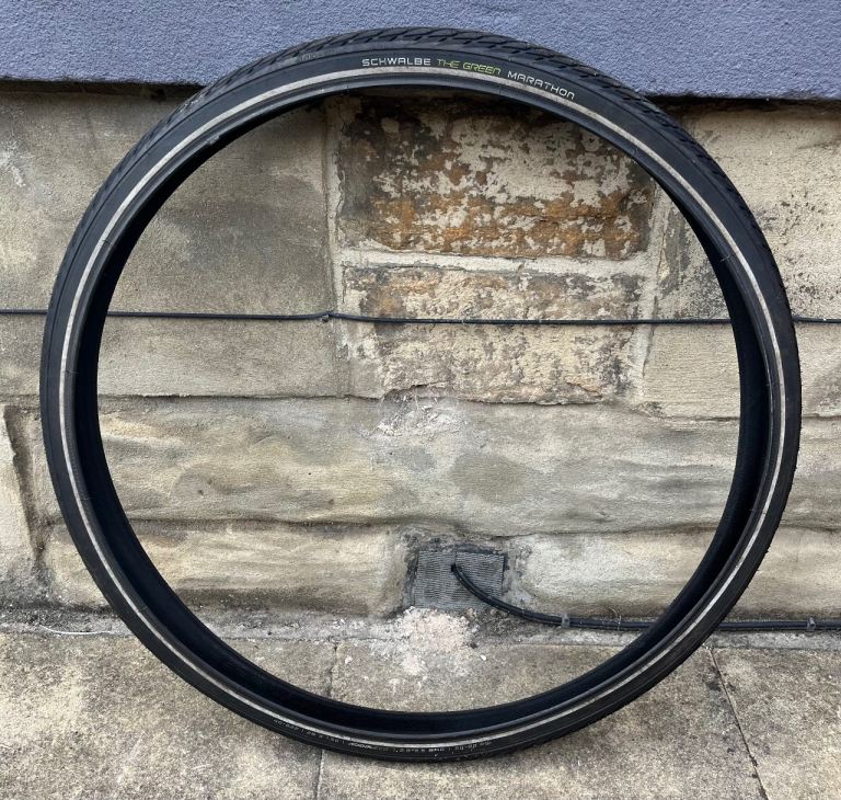 Schwalbe Green Marathon bicycle tyre - used but good - 700x38C