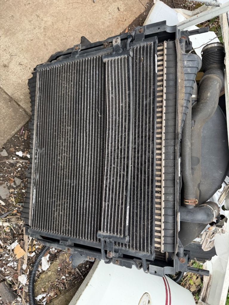 Range Rover sport l320 radiator pack inc air con etc