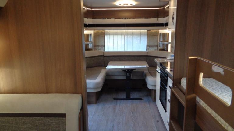 Hobby Prestige 720 UKFe 7 BERTH,FIXED BED,FIXED BUNK BEDS IN VERY NICE C... 2019