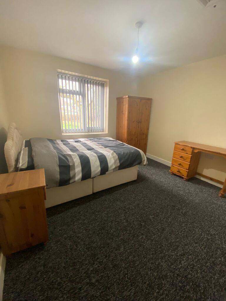 En suite rooms available Tollhouse 