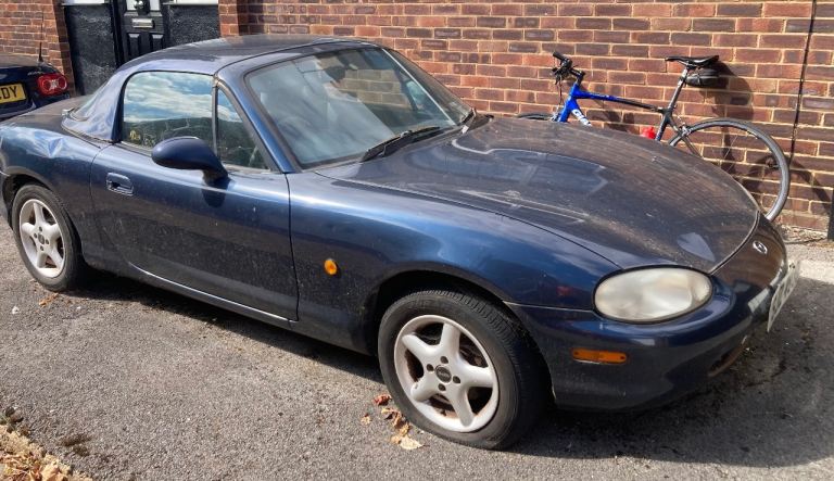 Mazda MX5 mk2, project or spare parts