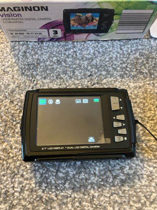 Maginon vision underwater digital camera dual screens.