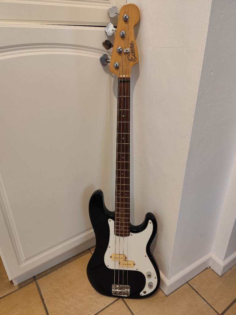 image for Encore Bass Guitar - Gloss Black