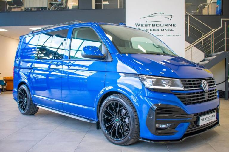 2024 24 VOLKSWAGEN TRANSPORTER 2.0 BITDI T32 HIGHLINE KOMBI 5DR DIESEL DSG FWD S