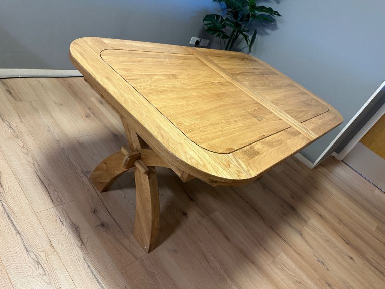 Oak Furnitureland - Hercules Solid Natural Oak Extending 10 or 12 Seator Dinning Table