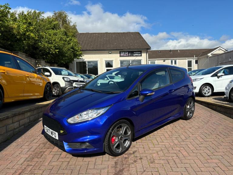 2017 Ford Fiesta 1.6T EcoBoost ST-3 Euro 6 3dr HATCHBACK Petrol Manual
