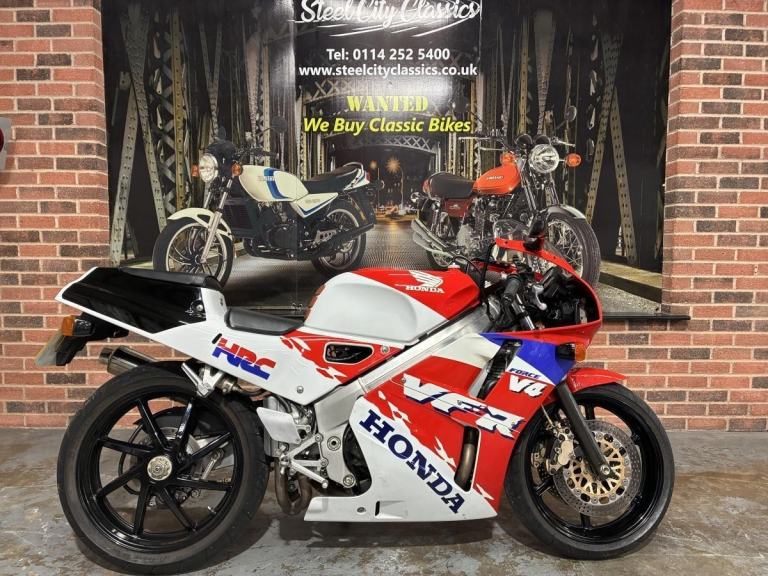 Honda NC30 (VFR400) - For Sale in Chesterfield