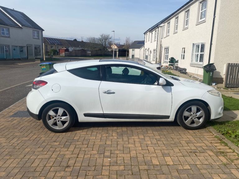 Renault MEGANE 1.5 GDI