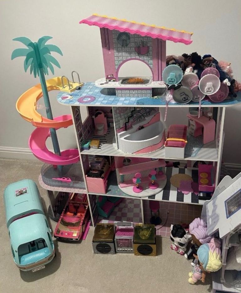 LOL house collection 