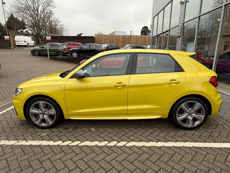 Audi, A1, Hatchback, 2022, 40TFSI 207BHP, 5 doors