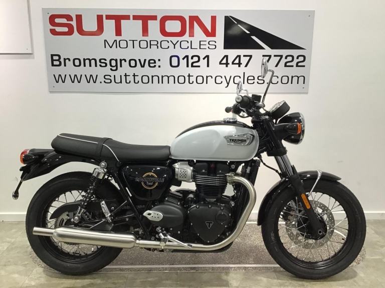 2026 TRIUMPH BONNEVILLE T100