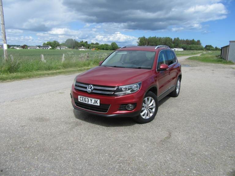 VW Tiguan SUV 1963 (63) 4 motion Diesel Manual - 68,750 miles approx.