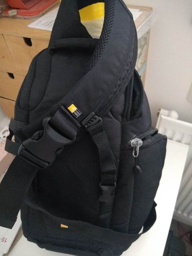 Case Logic Sling Backpack – Black, Good Condition