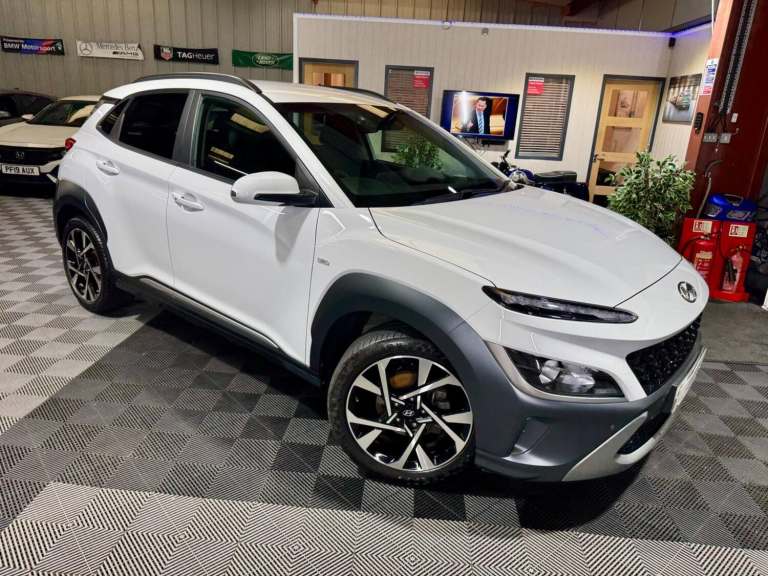 2023 Hyundai KONA 1.0 T-GDi MHEV Premium Euro 6 (s/s) 5dr HATCHBACK Petrol/Electric Hybrid Manual