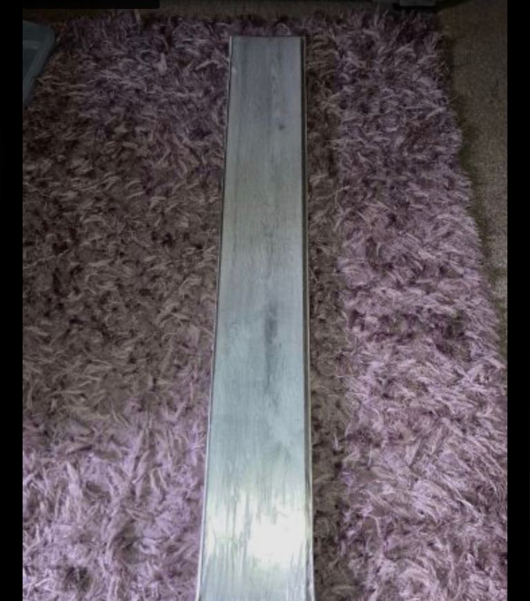 SWISS KRONO Summer Oak Grey Laminate Flooring - New