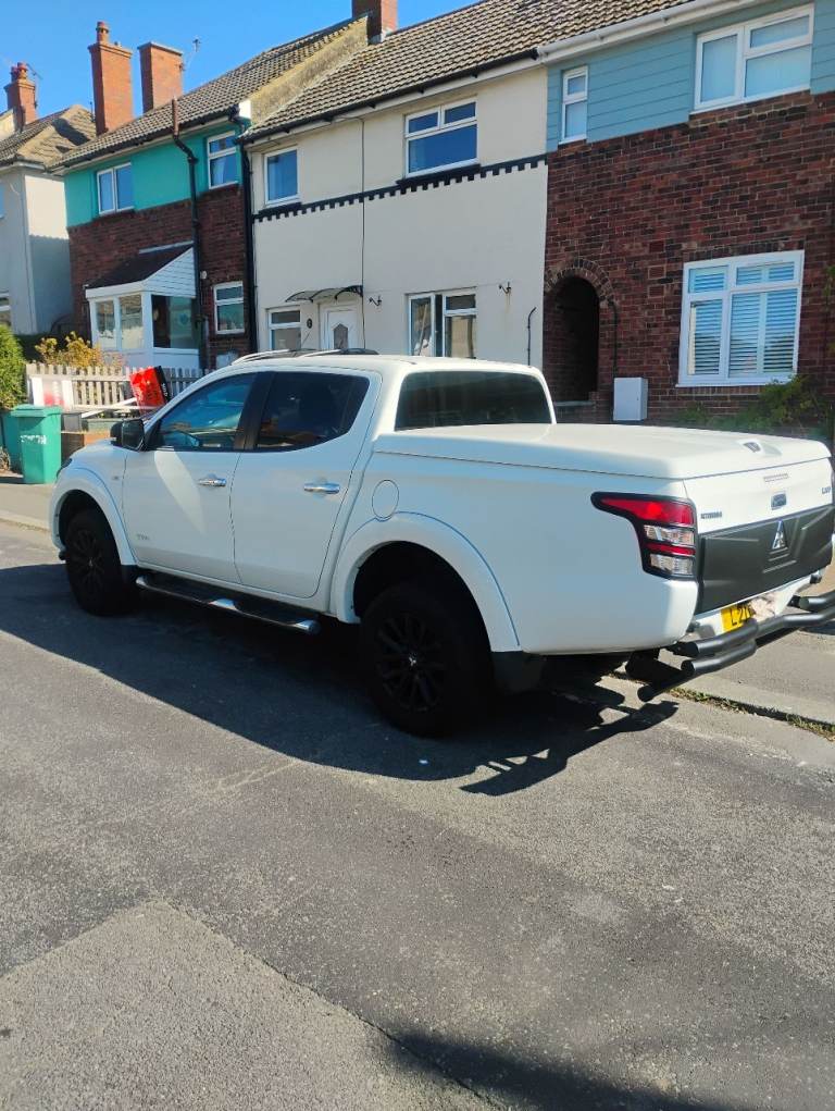 Mitsubishi, L200, Pick Up, 2017, Manual, 2442 (cc)