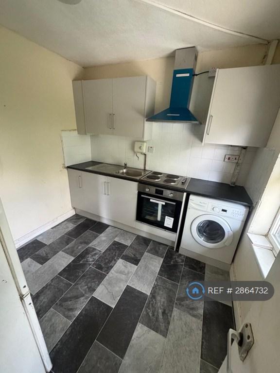 Studio flat in Compton, Wolverhampton, WV3 (#2864732)