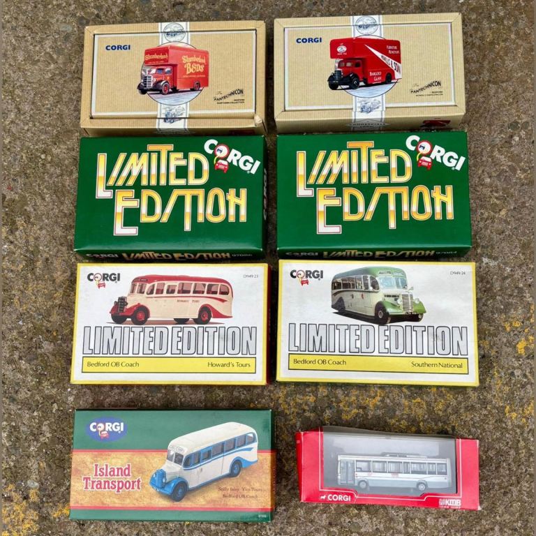 Vintage Corgi Classic Die-Cast Coaches, Trucks & Vans £5 EACH - LOT 6