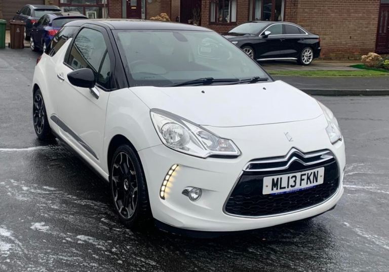 Citroen, DS3, Hatchback, 2013, Manual, 1598 (cc), 3 doors