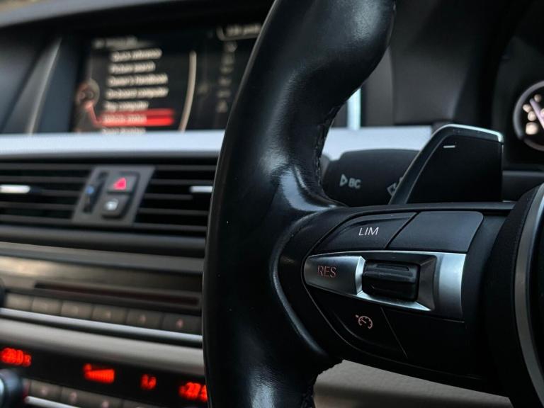 2016 BMW 5 Series 520d [190] M Sport 5dr Step Auto ESTATE DIESEL Automatic