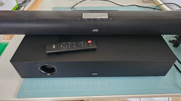 JVC soundbar and subwoofer