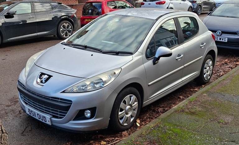 Peugeot, 207, 2011, Manual, 1.4l, 5 doors, LONG MOT LOW MILEAGE