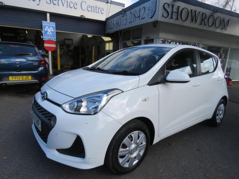 2017 Hyundai i10 1.0 SE 5dr HATCHBACK PETROL Manual