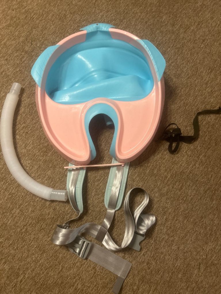 Mobile folding hairwashing sink