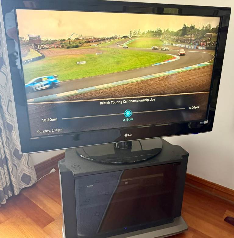 LG Flat Screen TV with Stand – Good Condition