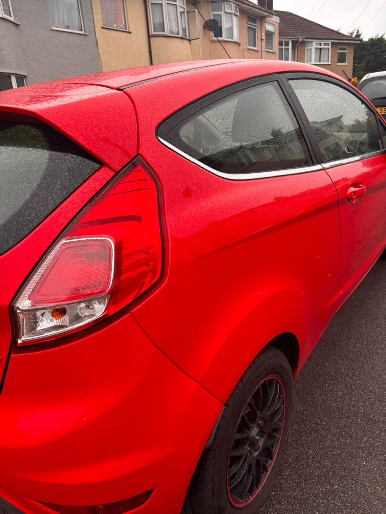 Ford, FIESTA, Hatchback, 2016, Manual, 1241 (cc), 3 doors