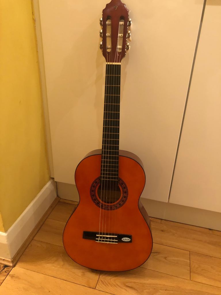 Valencia GUITAR 