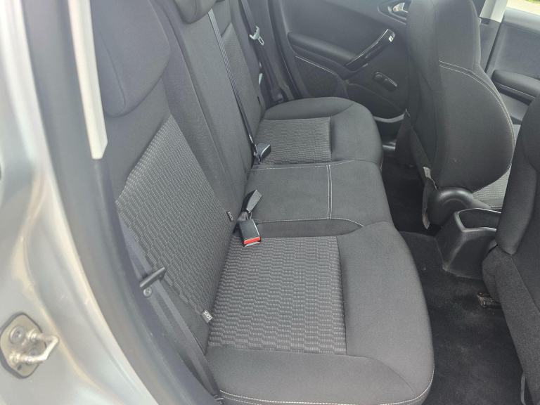 2017 Peugeot 208 1.2 PureTech Active Euro 6 5dr HATCHBACK Petrol Manual