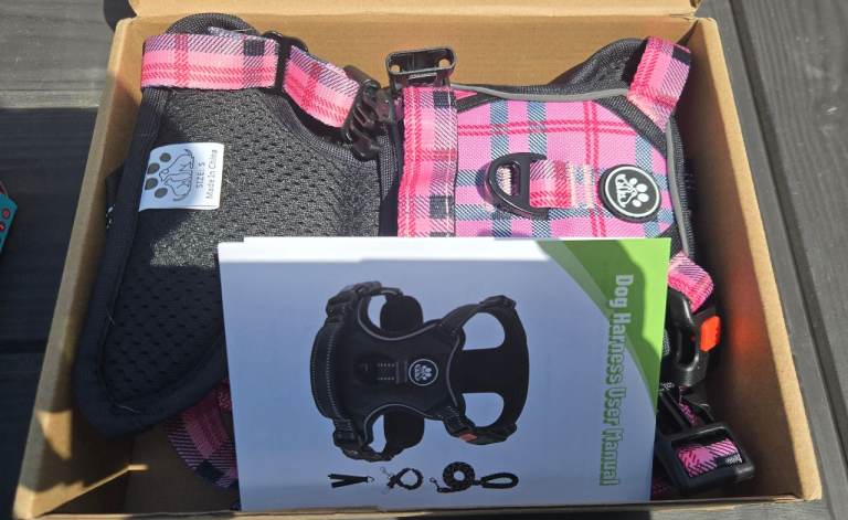 Dog Harness, No Pull Puppy Dog Car Vest Harness and Lead Set, Pink Plaid, Size Small