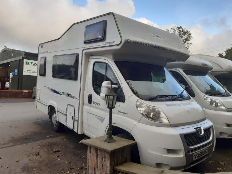 Compass Avantgarde 100 4 Berth Motorhome