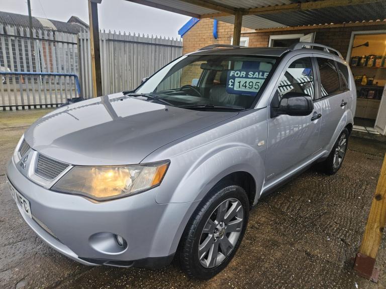 MITSUBISHI OUTLANDER 2.2 DI-DC Diamond 2008