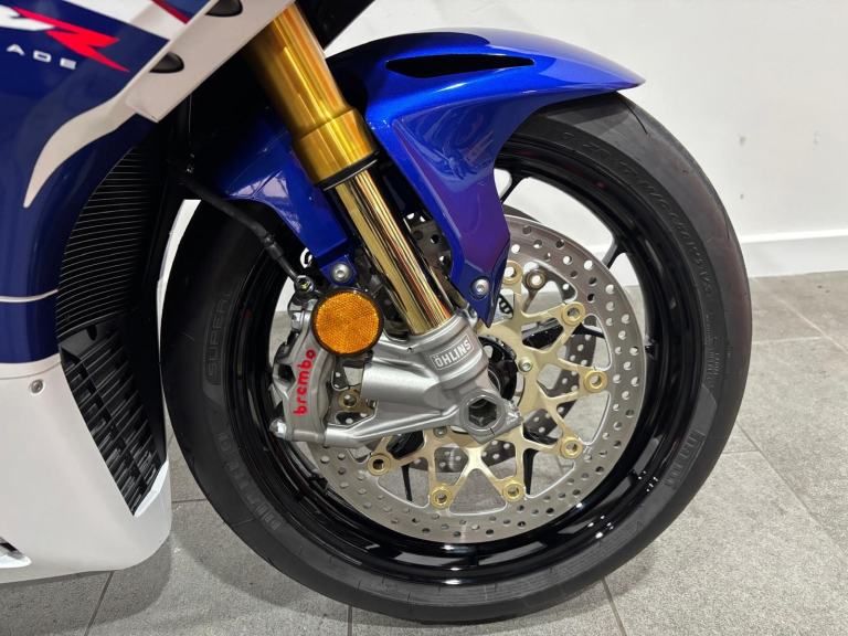 2025 Honda Fireblade CBR1000RRR SP, 30th Anniversary #1703, Warranty until 09/31