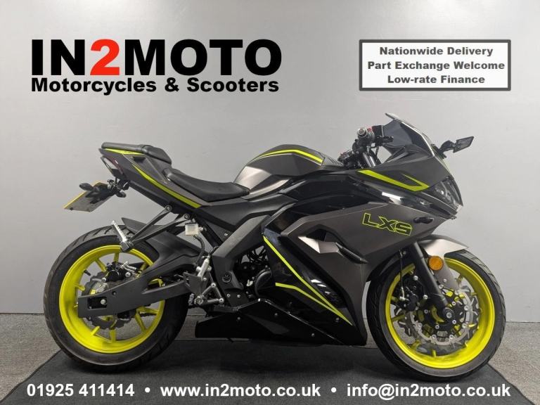 2025 (25) Lexmoto LXS 125 in Grey/Yellow