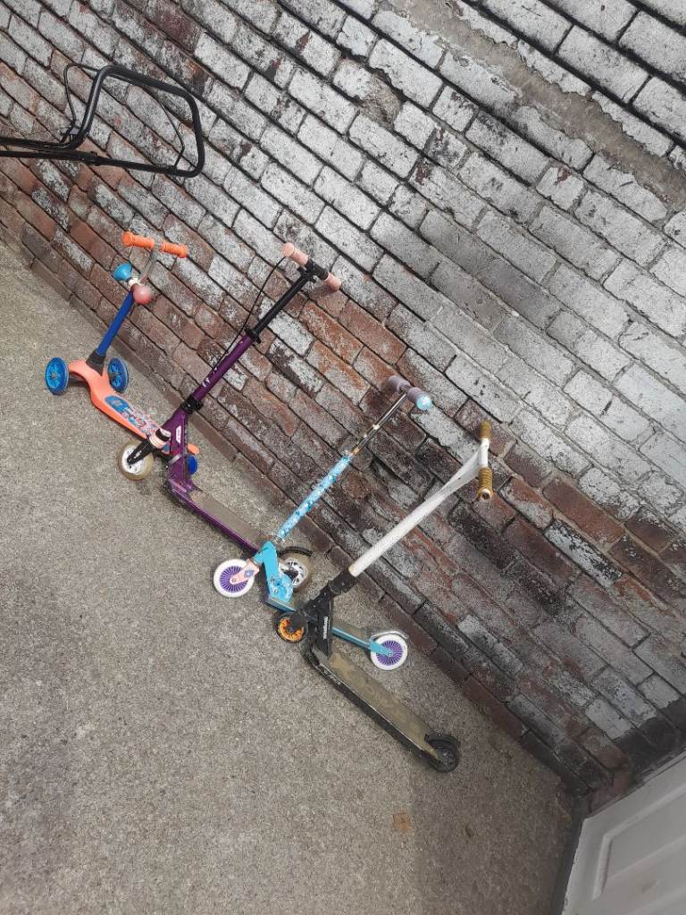 KIDS SCOOTERS 