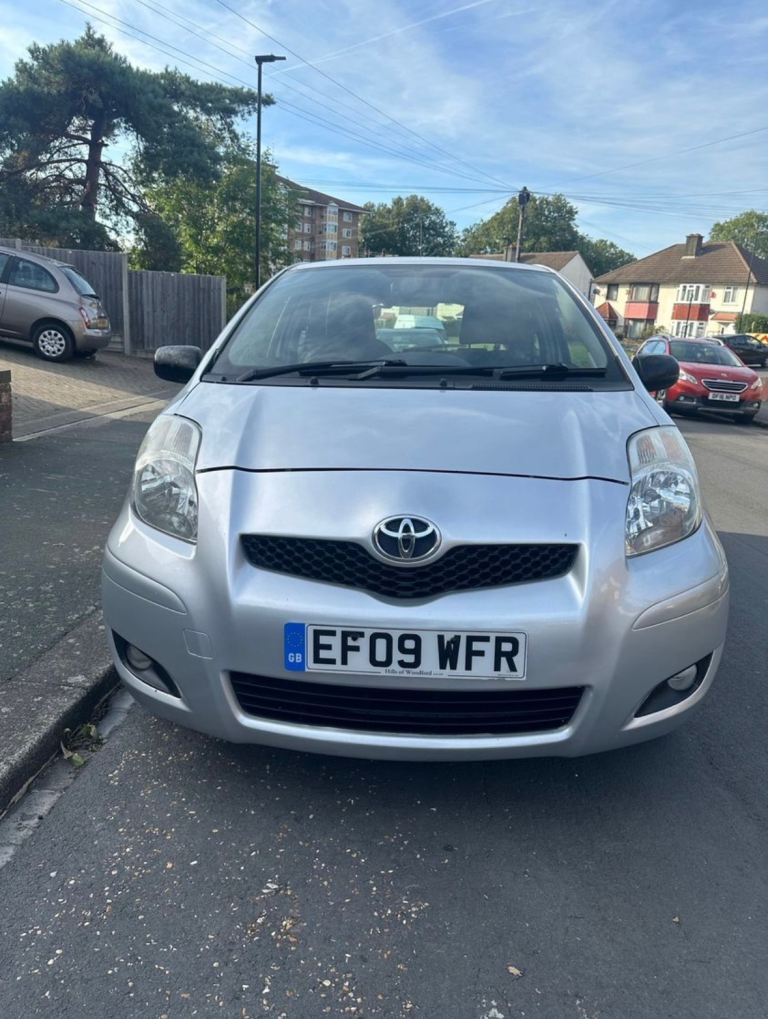 Toyota, YARIS, Hatchback, 2009, Manual, 998 (cc), 3 doors