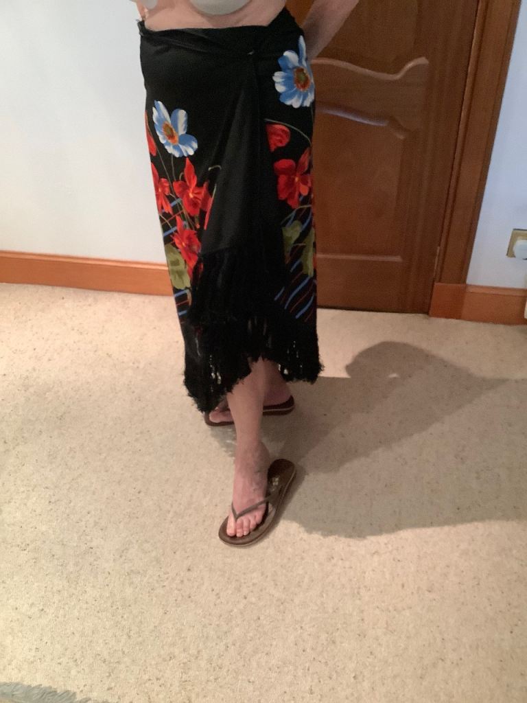Ladies Black Floral Wrap with Fringe – new condition as never worn.