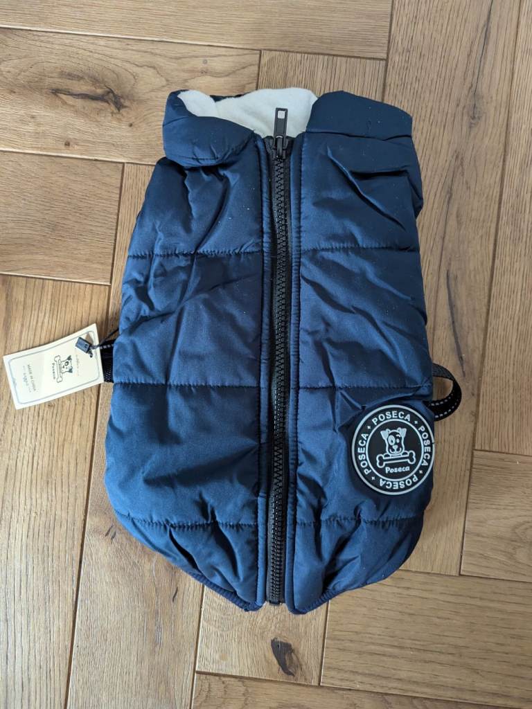 Black dog coat by Poseca (Size M, unused)